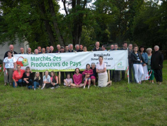 photo-groupe-vide-grenier-10-07-2014-02