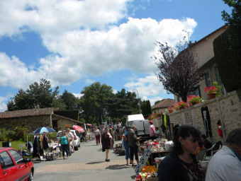 vide-grenier-16-08-2014-25